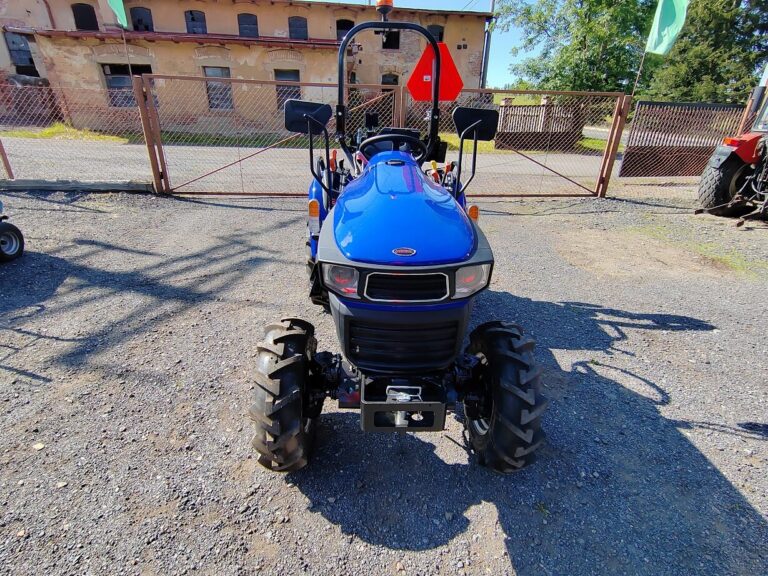 Farmtrac Compact 26