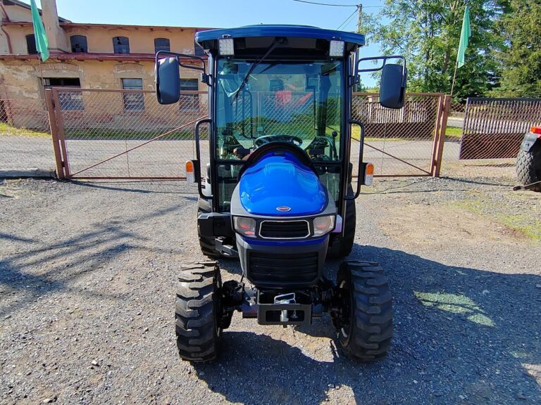 Farmtrac Compact 26