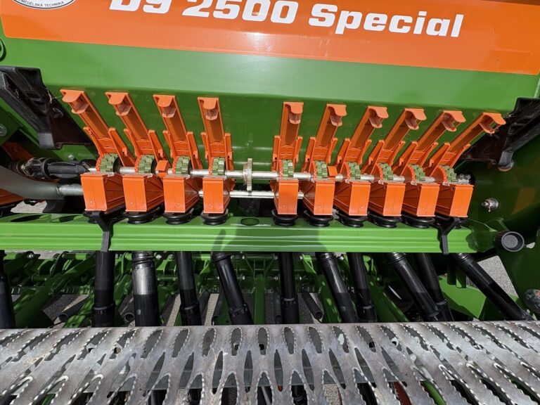 AMAZONE D9