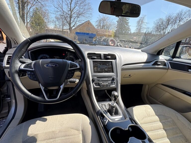 FORD MONDEO
