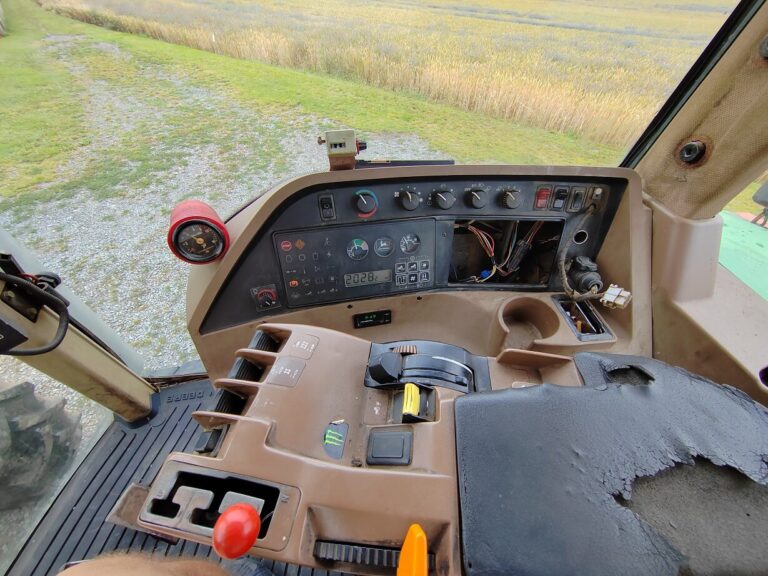 JOHN DEERE 8300