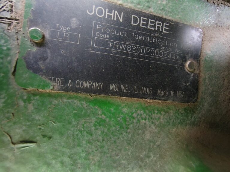 JOHN DEERE 8300