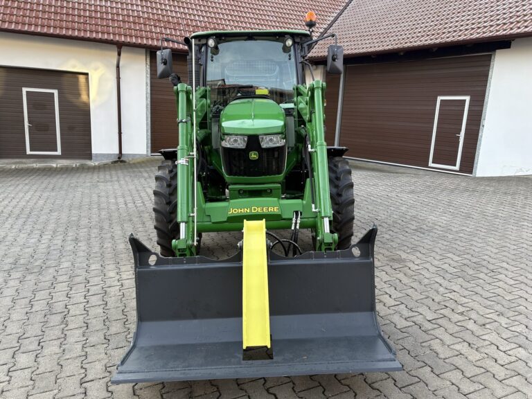 JOHN DEERE 5075 UKT